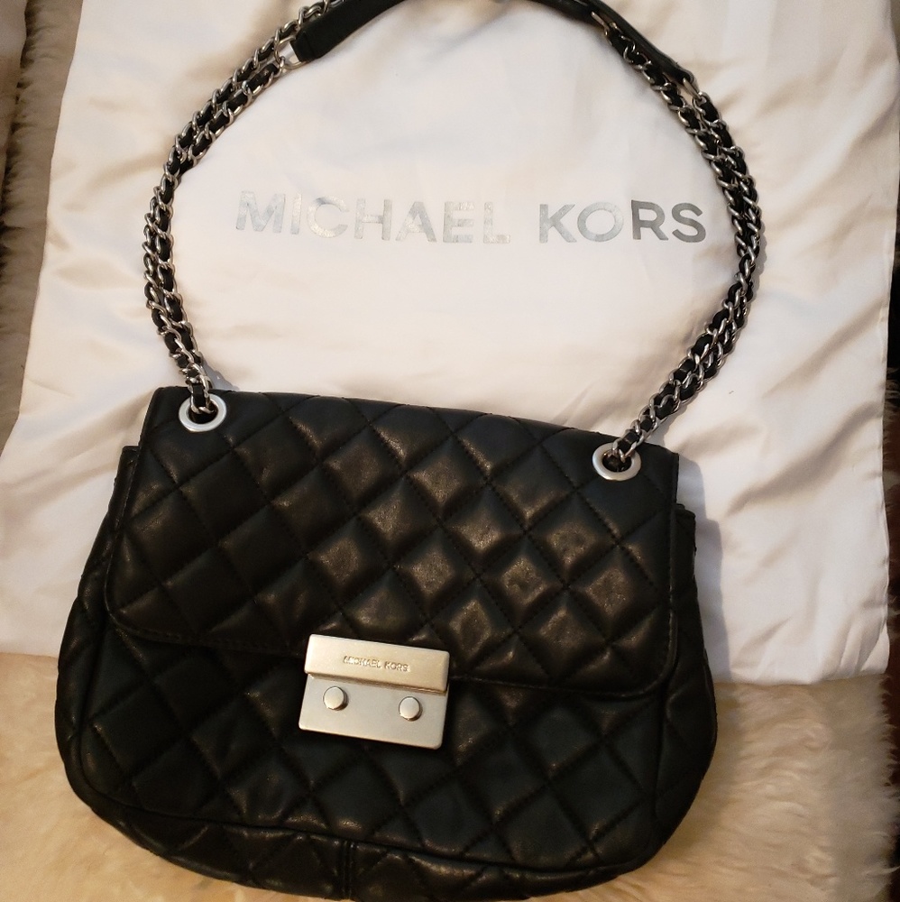 Black leather Michael Kors purse